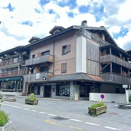 Au Centre Des Gets, Proche Pistes Et Commerces, Terrasse Et Garage Inclus - Fr-1-623-161 *